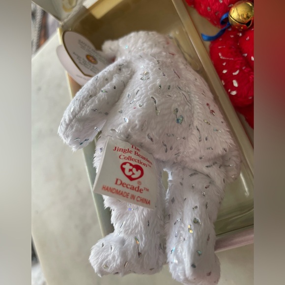 TY Decade Jingle Beanies Set of 4 Beanie Ornaments from 2003 in Collectors Box - Picture 13 of 15